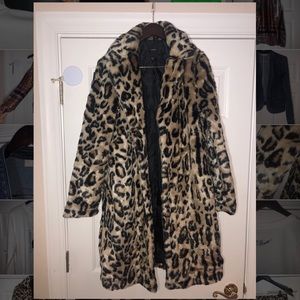 FOREVER 21 Leopard Faux Fur Coat Sz. L